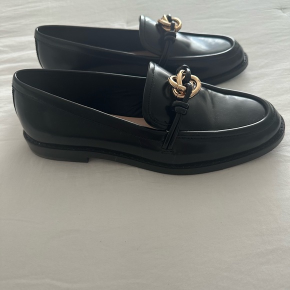 Loeffler Randall Black Flats with Gold Accent - Picture 4 of 6